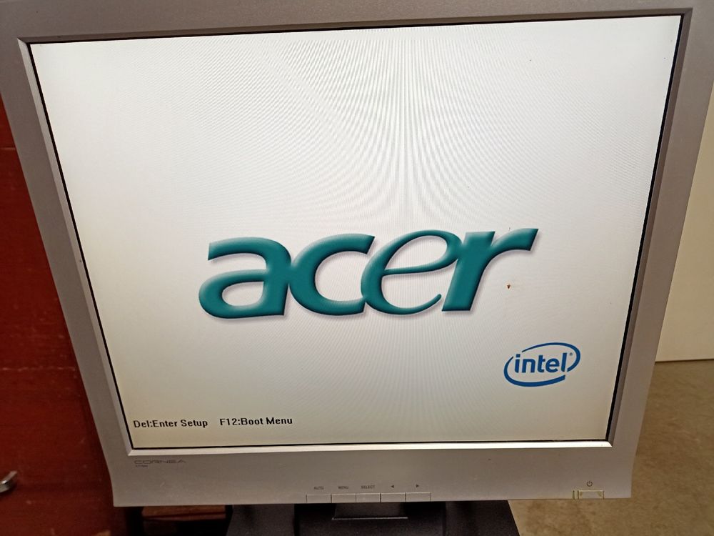 Vintage Acer Veriton T661 PC mit Cornea CT1904 Monitor (Gebraucht) in ...