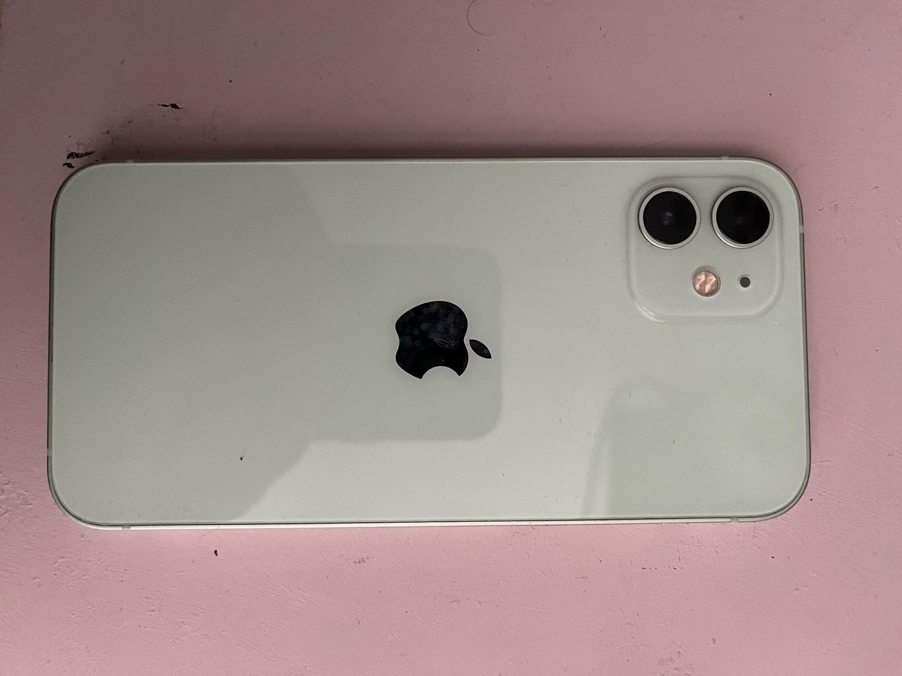 Apple Telefoni cellulari / Smartphones: Iphone 12 - 64GB – Usato da Lostorf venduto da ari_m5dc