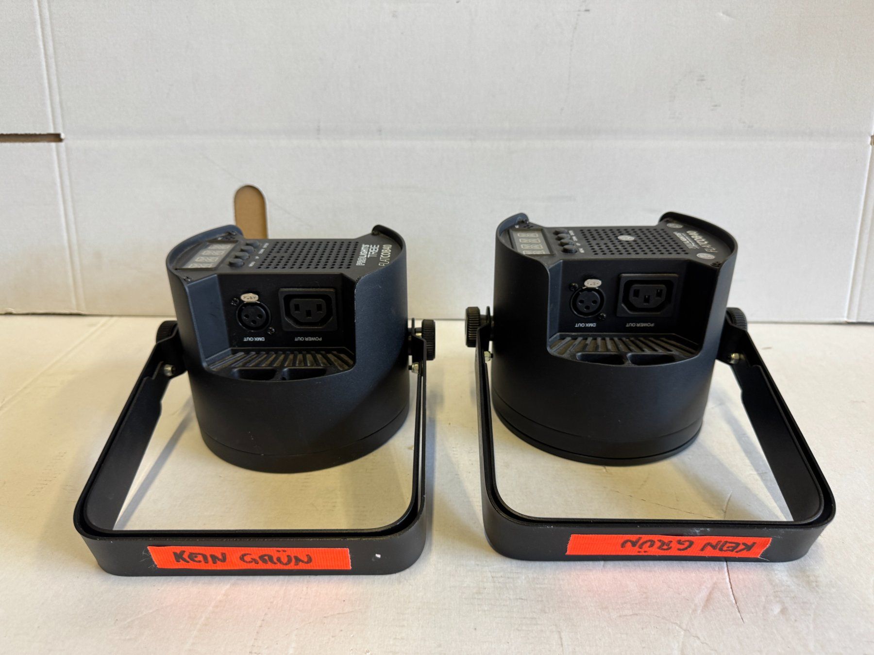 Lampade: 2x Pro Light FlatCOB40 Scheinwerfer (L697) – Difettoso da Däniken SO venduto da Profog1 8