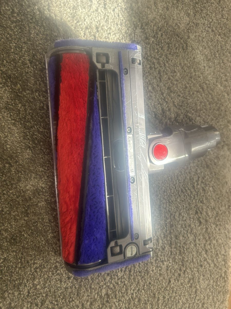Dyson Aspirapolveri & Accessori: Dyson V6 Elektrobürste mit Softwalze – Difettoso da Horn venduto da aCtutoNR 3
