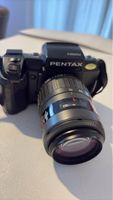 Analoge Spiegelreflexkamera Pentax SFX Zoomobjektiv  70-210