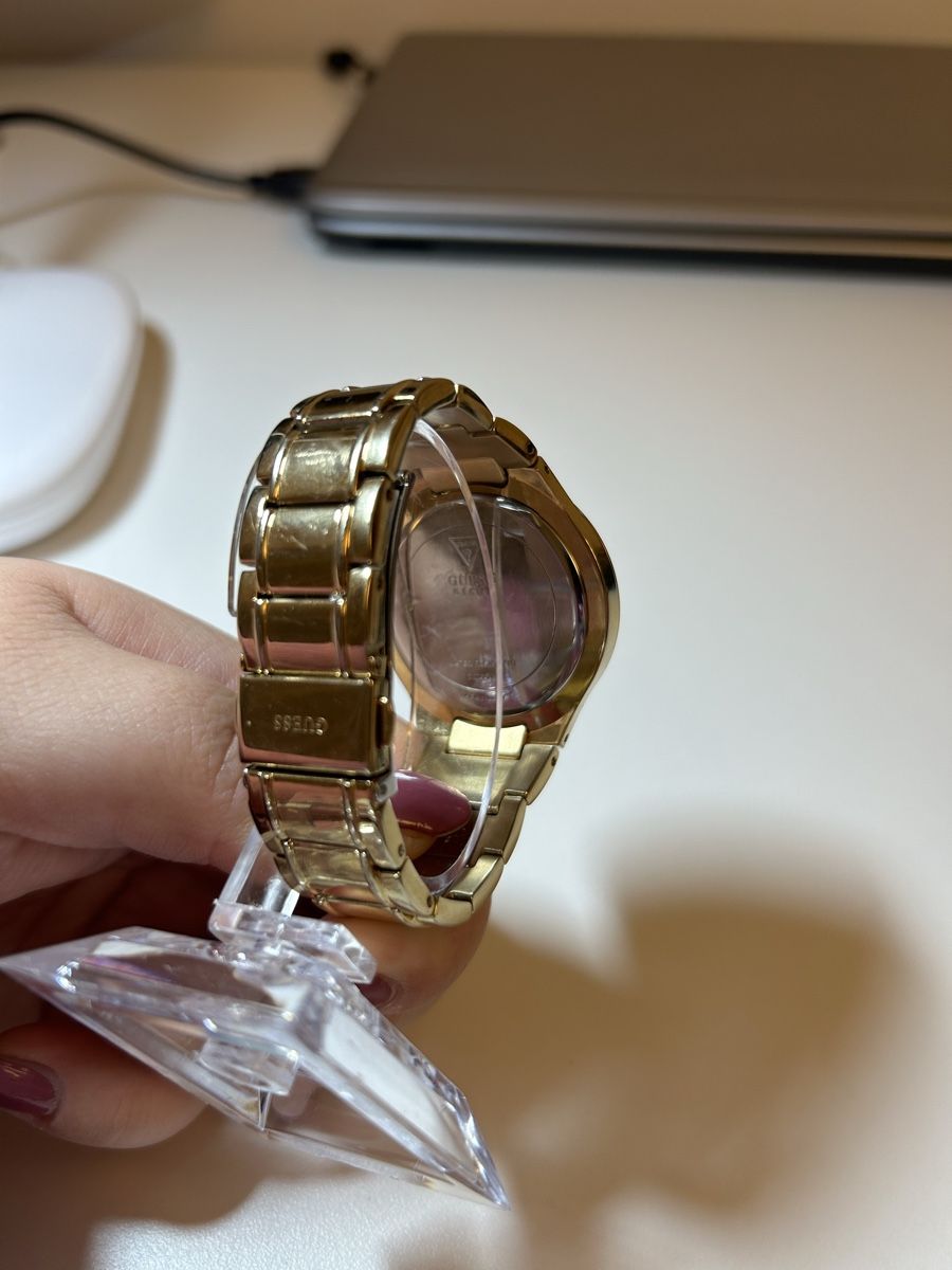 Guess Montres: Guess Uhr – D'occasion à Egnach par mameh 2