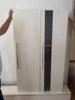 Hochschrank weiss mit Glasablagen guter Zustand