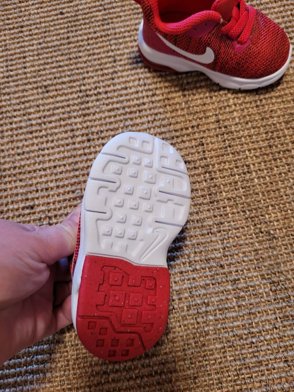 Nike Scarpe per ragazzi: Baby Nike Schuhe Gr. 18.5 - neu!! – Nuovo (secondo la descrizione) da Lütisburg venduto da amerika123 2