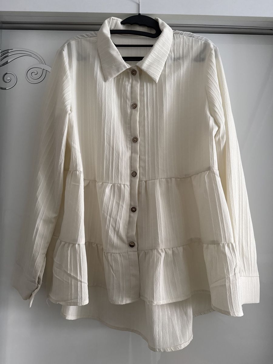 Camicette: Bluse Creme Gr.L – Usato da Winkel venduto da _OachKatzerl_