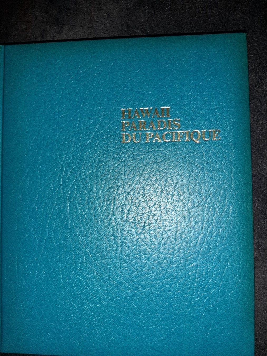 Libri: Hawaii paradis du pacifique – Usato da Le locle venduto da juliensaran