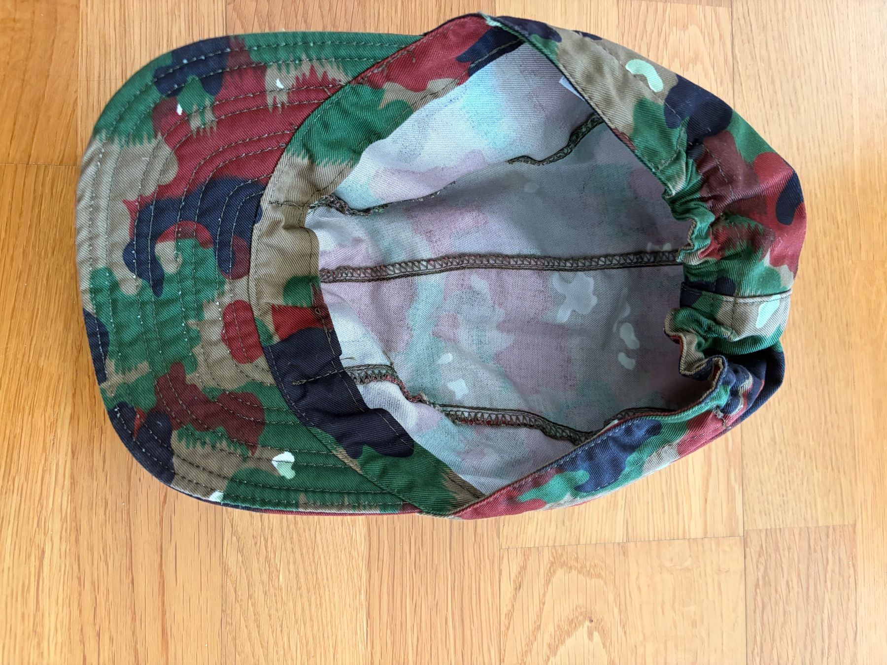 Sonstige Kleidung & Accessoires: Militär Kappe Neue. – Neu (gemäss Beschreibung) aus Duebendorf von gilberto17 1