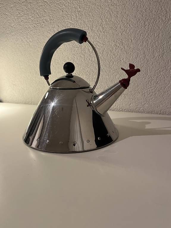 Alessi Bollitori: Alessi 9093 Bird Kettle  Michael Graves – Usato da Richterswil venduto da noa_q7yd 4