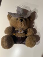 Süsser Teddybär im Lederhosen-Look - 20 cm