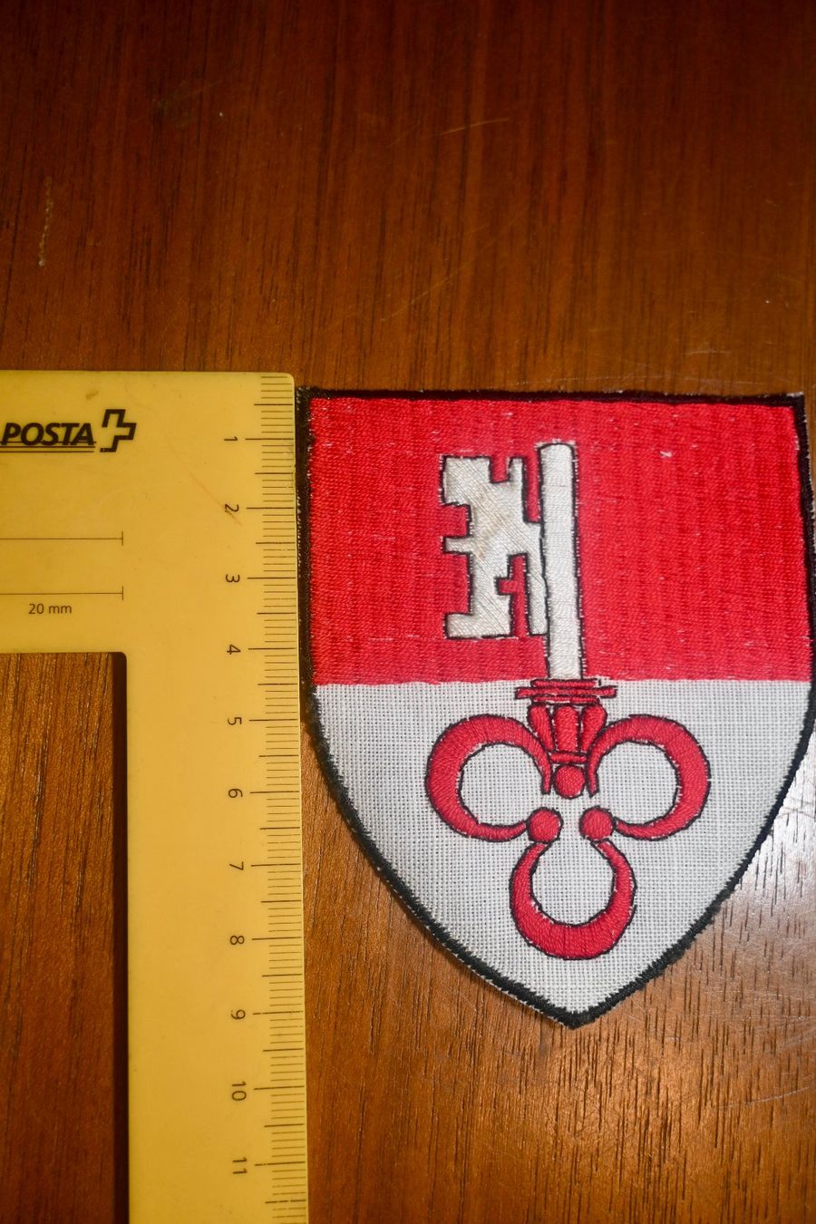 Swiss Placchette & Badge: WAPPEN Obwalden PATCH badge AUFNÄHER – Usato da Pfaffhausen venduto da mono_rec 1