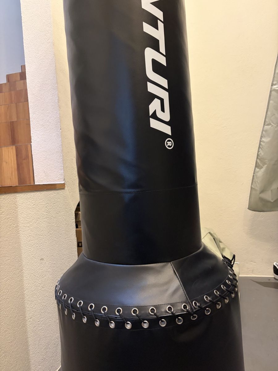 Boxsäcke: Boxsack freistehender Tunturi – Gebraucht aus Widnau von Flofi85 2