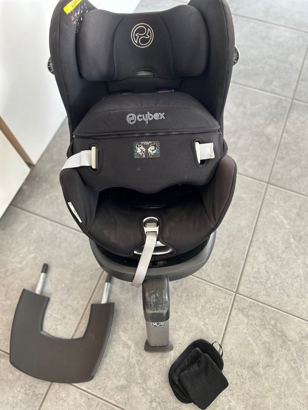 Cybex Seggiolini per auto: Kinderautositz Cybex – Usato da Bättwil venduto da paul74