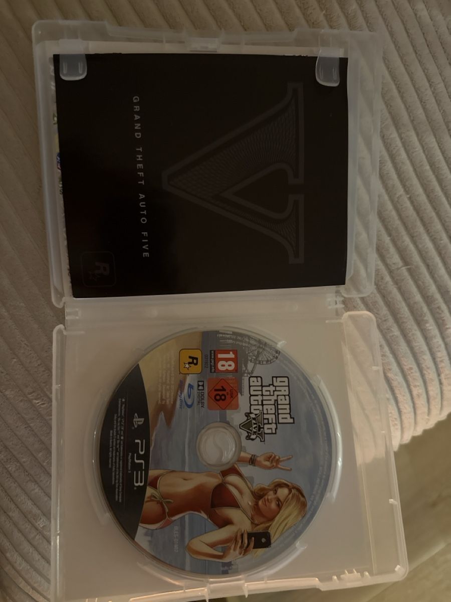 Spiele: PS3 Grand Theft Auto V gebraucht – Gebraucht aus Feuerthalen von tan_sc6v 1