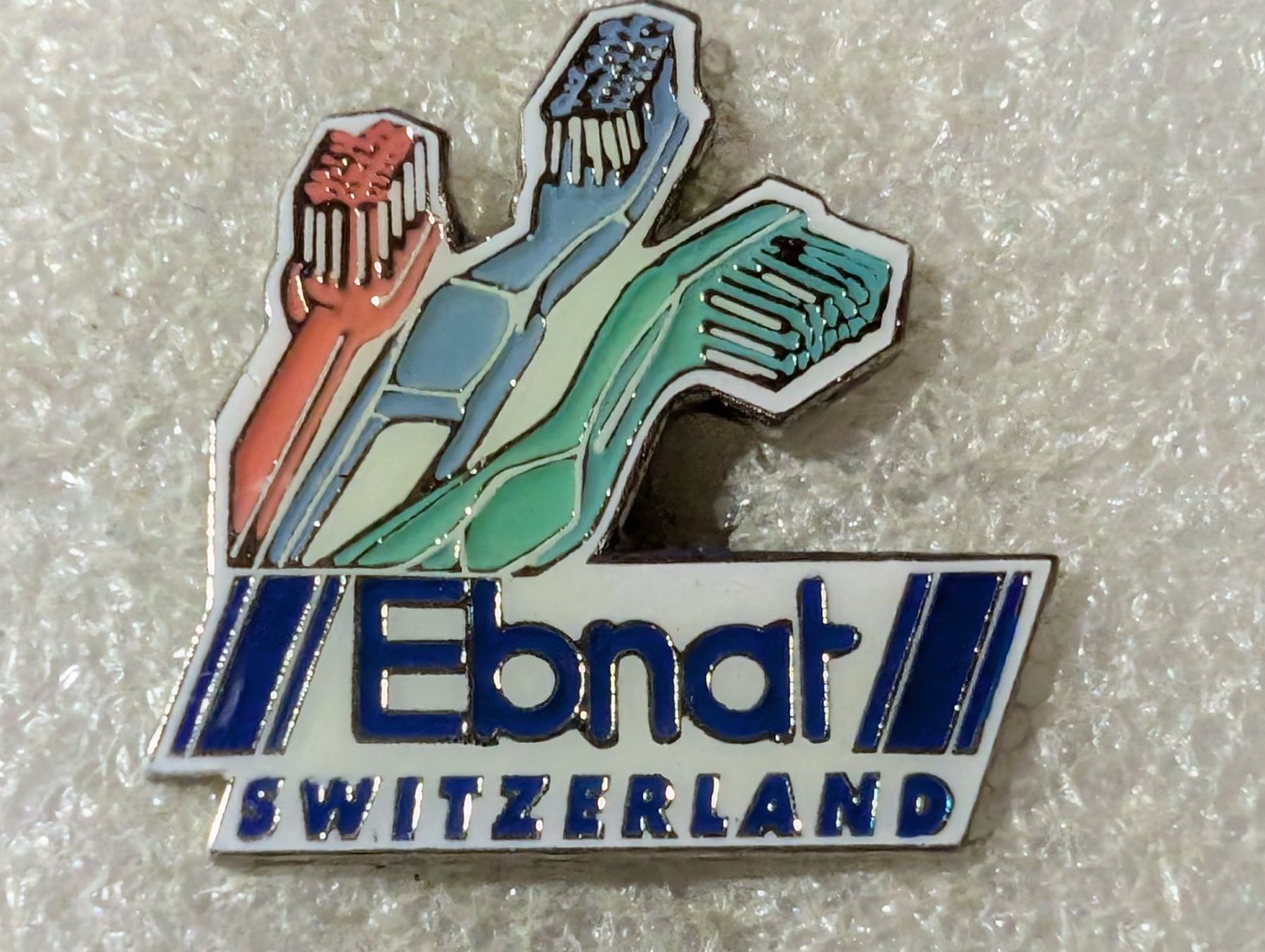 Plaketten & Abzeichen: Ansteckpin 109: Ebnat Switzerland – Gebraucht aus Oppligen von Pin-Fall-Shop