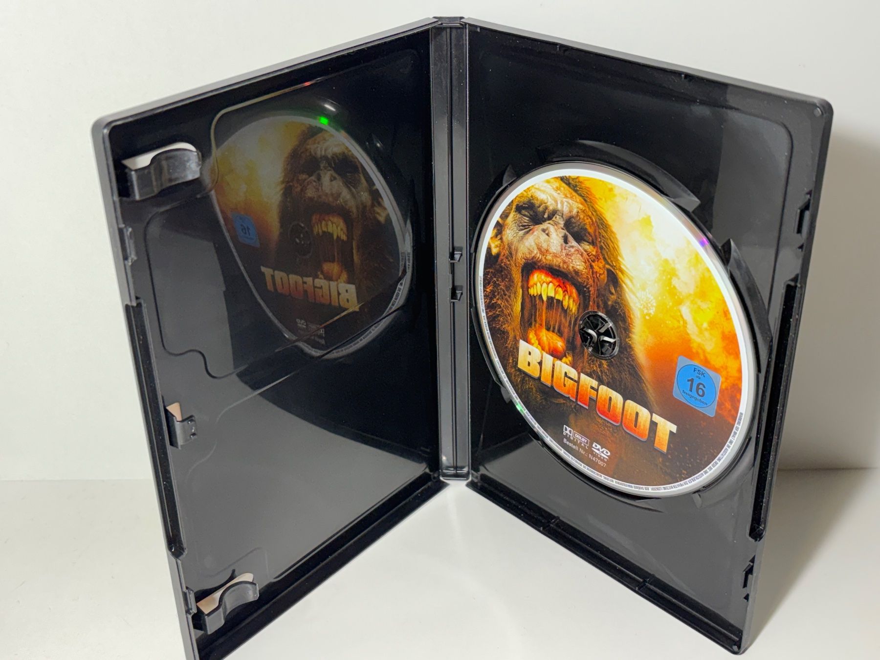 Tutti i DVDs: Bigfoot DVD – Usato da Wilderswil venduto da Sstriker 2