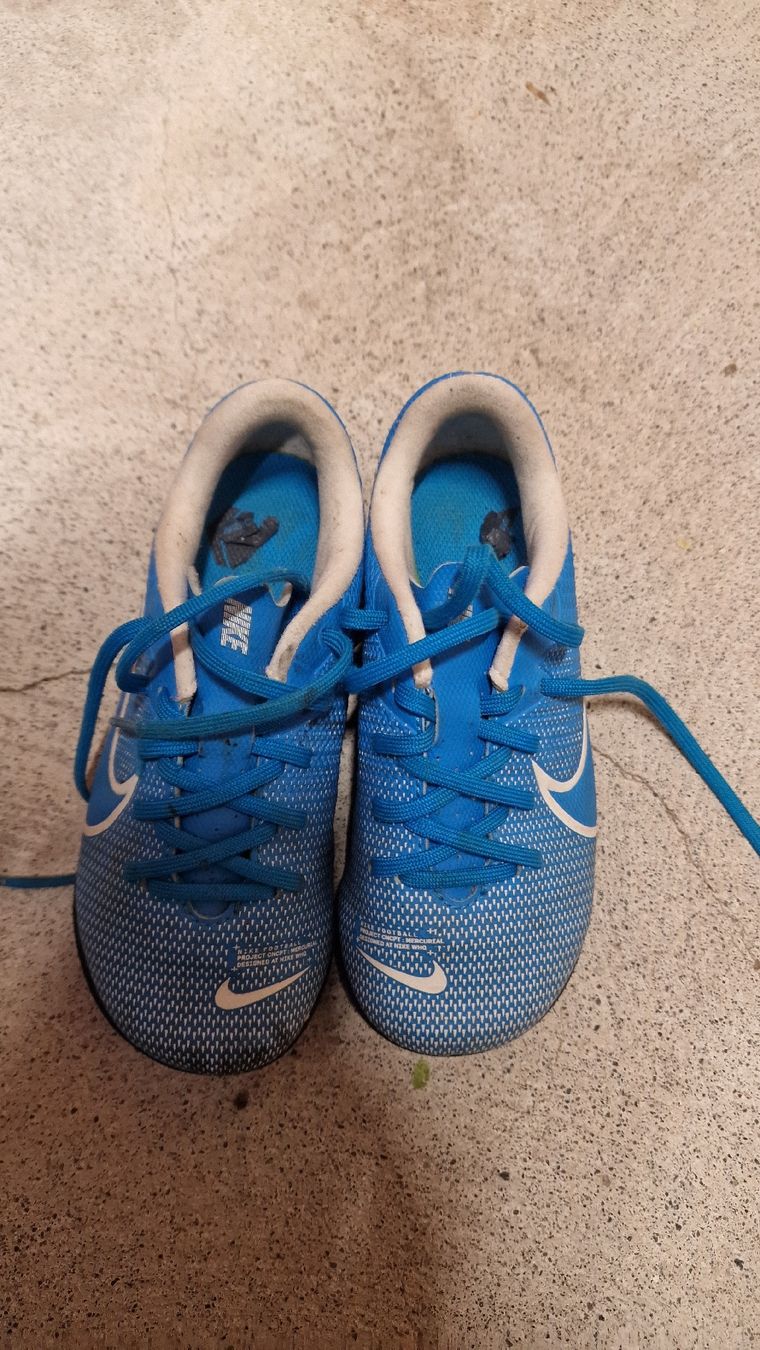 Giochi: Fussball schuhe – Usato da Zürich venduto da per_x59j