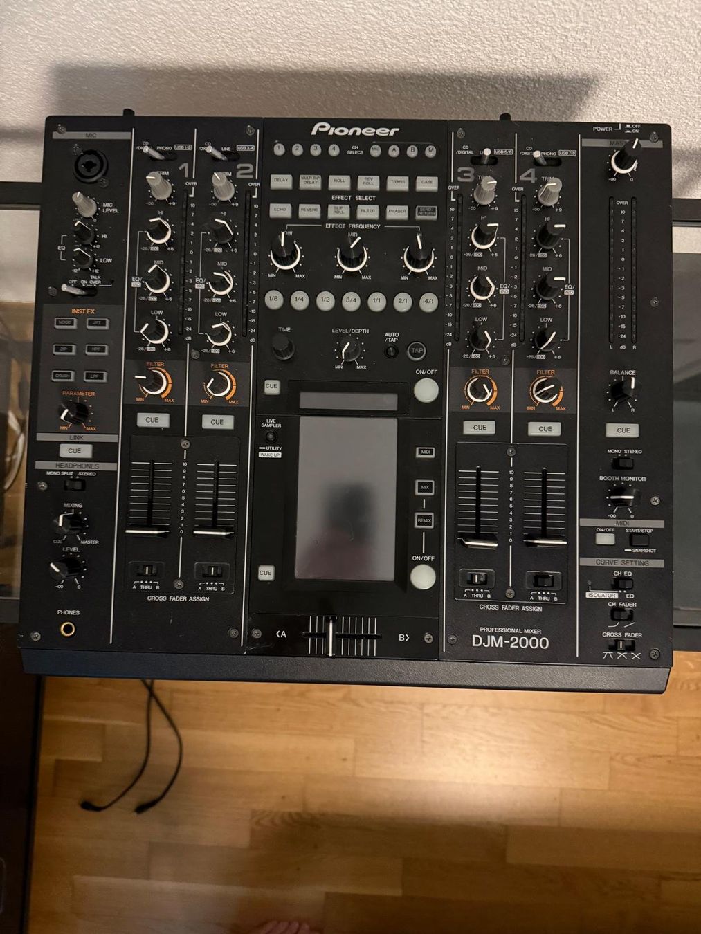 Pioneer Console di mixaggio: DJ MIXER PIONEER DJM 2000 – Usato da Ins venduto da jacek007 1