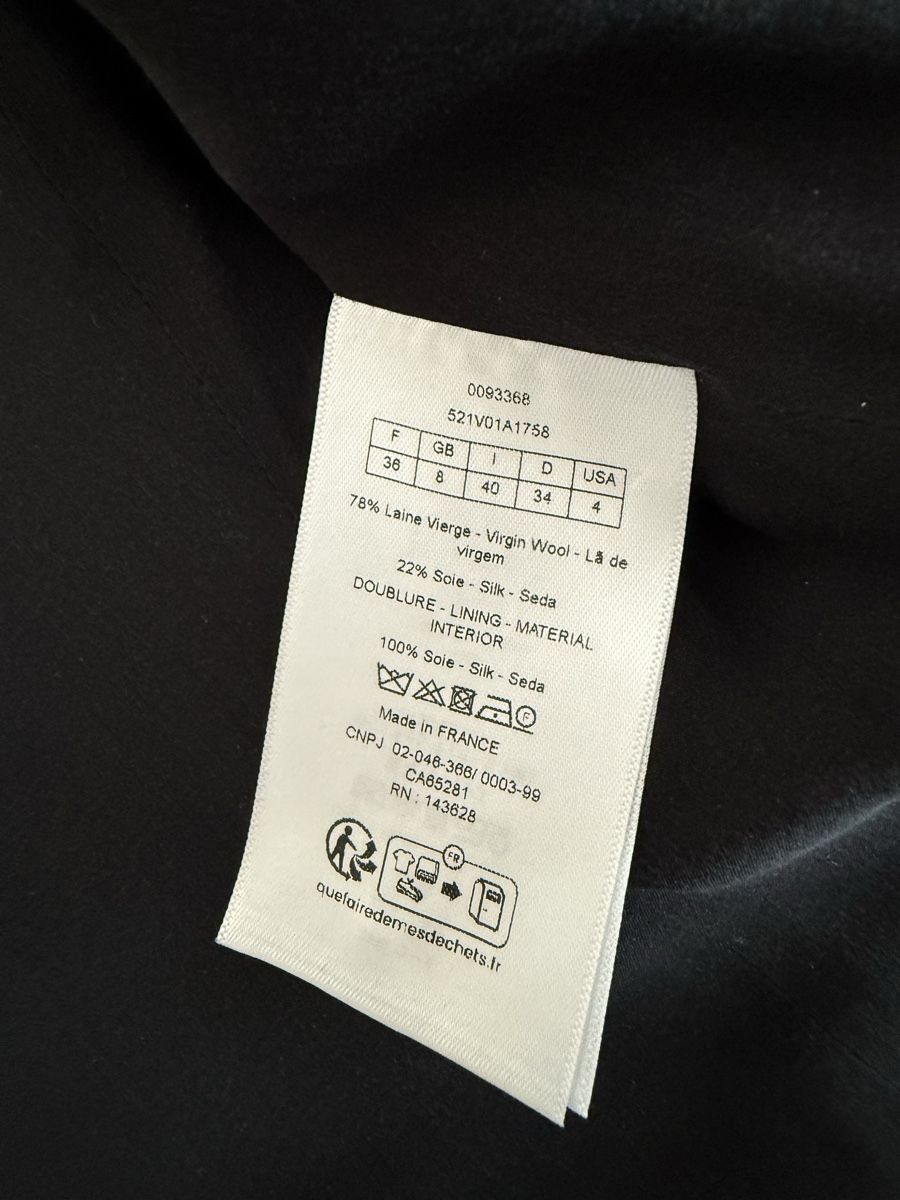Dior Giacche: Dior bar jacket 36 fr – Nuovo (secondo la descrizione) da Bellinzona venduto da Giulia3440 1