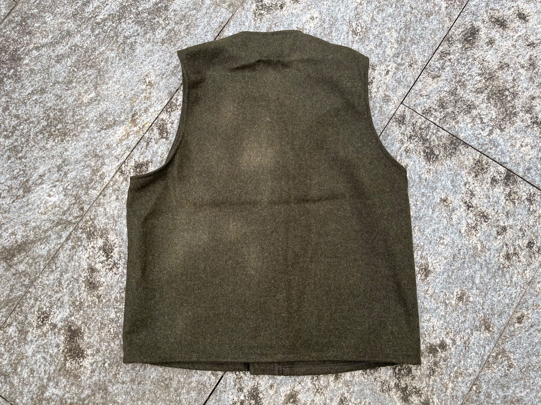 Gilets & Westen: Filson Mackinaw Weste – Gebraucht aus Bottmingen von  2