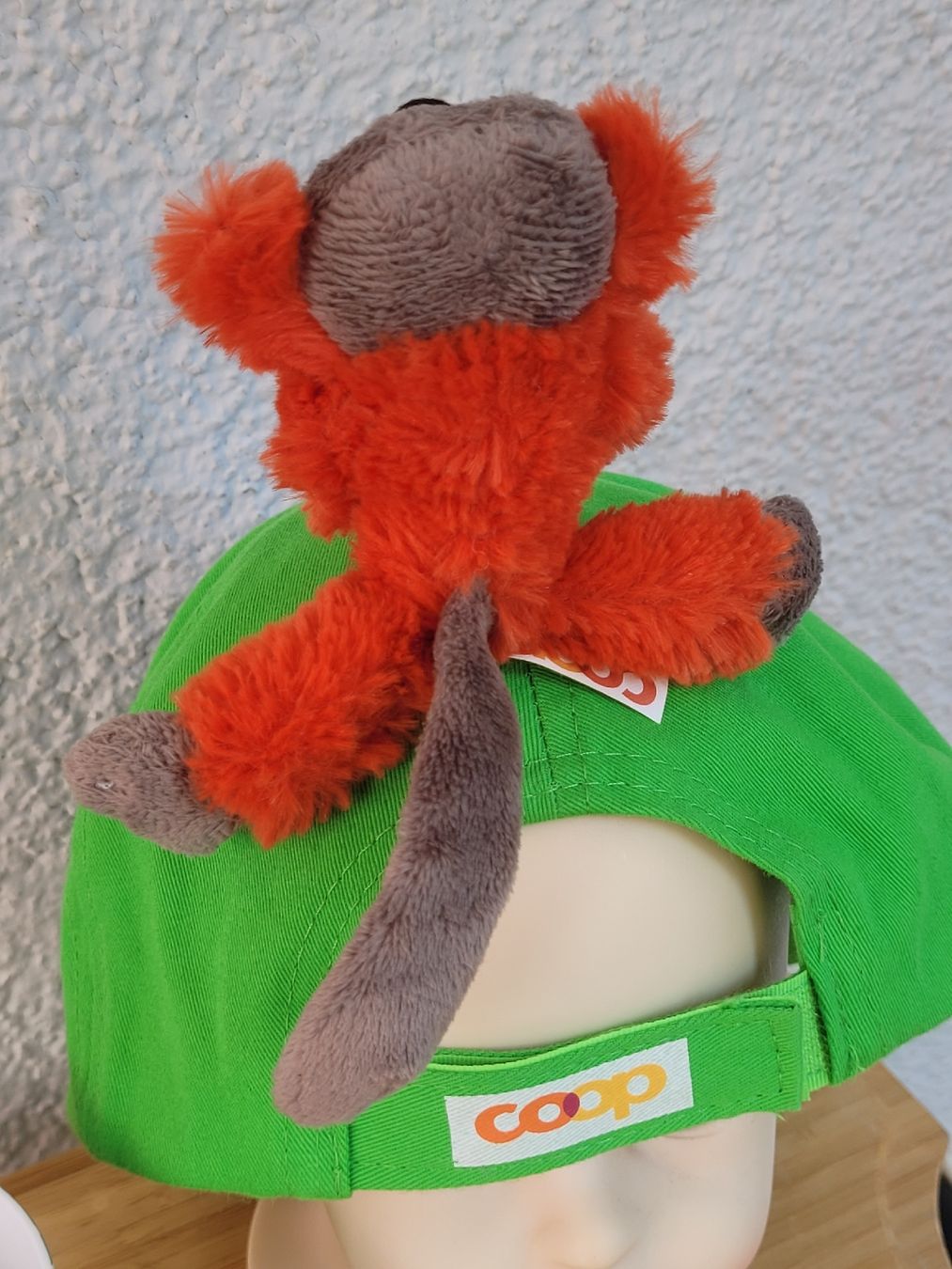 Coop Jouets: Coop Jamadu Vari, Becher und Cape – D'occasion à Buttikon SZ par Renco 2