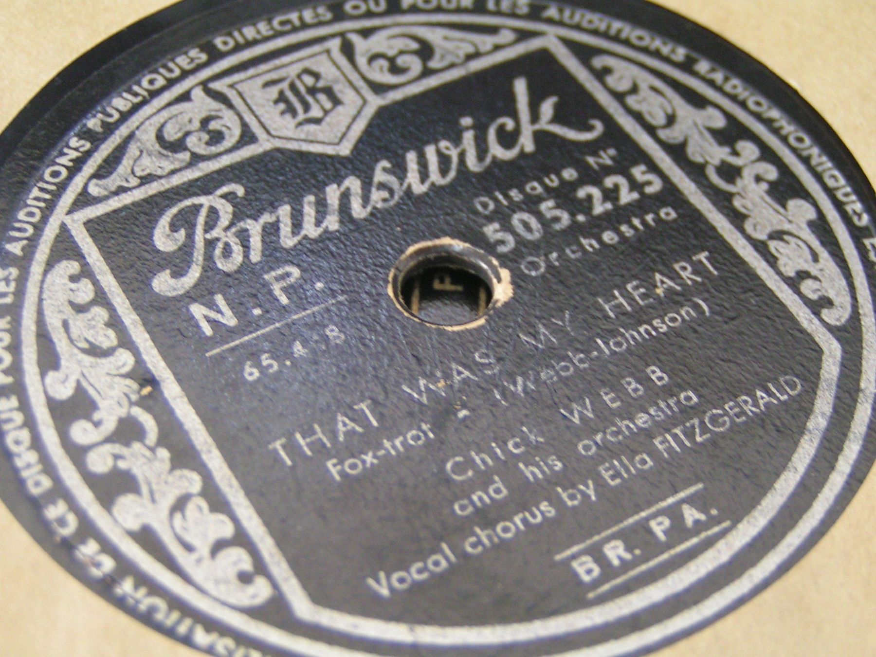 Dischi in vinile: DISQUES 78 TOURS – Usato da Lausanne venduto da Leag 1