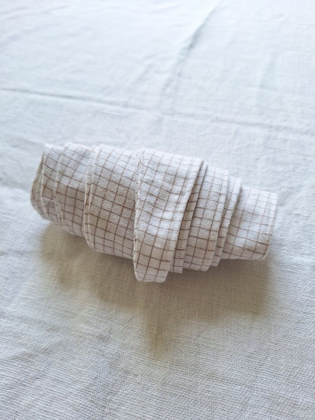 Foulards, Tücher & Schals: Scarf handgenäht – Gebraucht aus Seewen SZ von herbstnebel 1