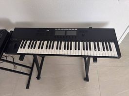 Neuwertiges Native Instruments Komplete Kontrol S61 MKII