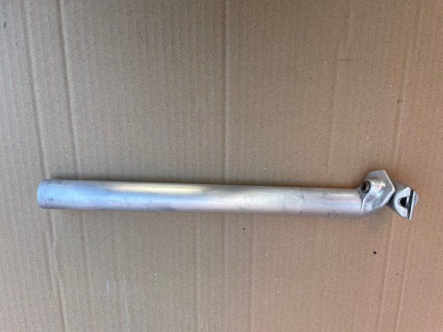 Pezzi di ricambio: 1 tige de selle vélo – Usato da Ursy venduto da DK8 2
