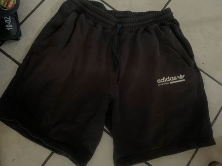 Adidas Sweat Trainingsshorts Gr. M, schwarz