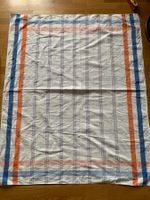 Schöne Tischdecke Vintage 120 x 145 cm