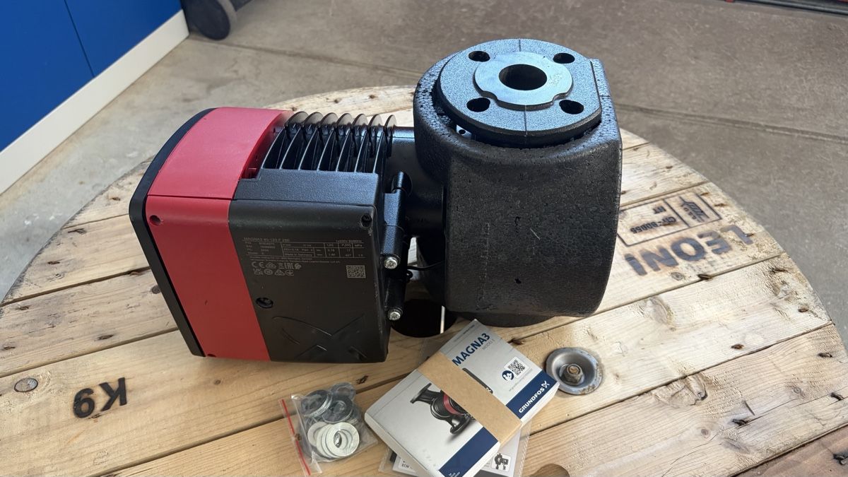 Grundfos Riscaldamento: Umwälzpumpe Danfos Magna3 – Usato da Dielsdorf venduto da tagtom 1