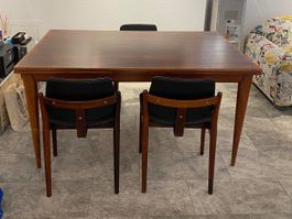 table de salle à manger avec 4 chaises en palissandre