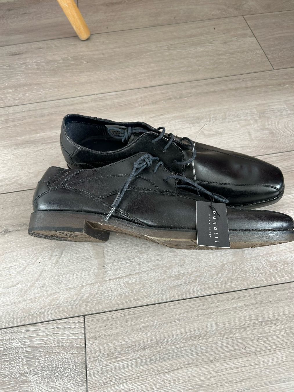 Scarpe da uomo: Bugatti Lederschuh schwarz Gr 43 – Nuovo (secondo la descrizione) da Urdorf venduto da Wolda3 1