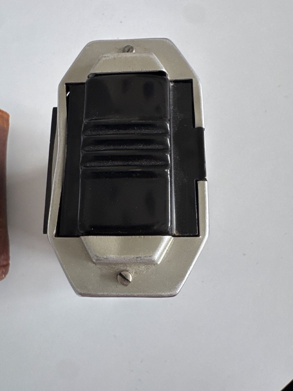Kodak Kamera: Seltene Kodak Brownie Reflex Synchro Kamera mit Ledertasche – Gebraucht aus Dietlikon von HighspeedUmzug 3
