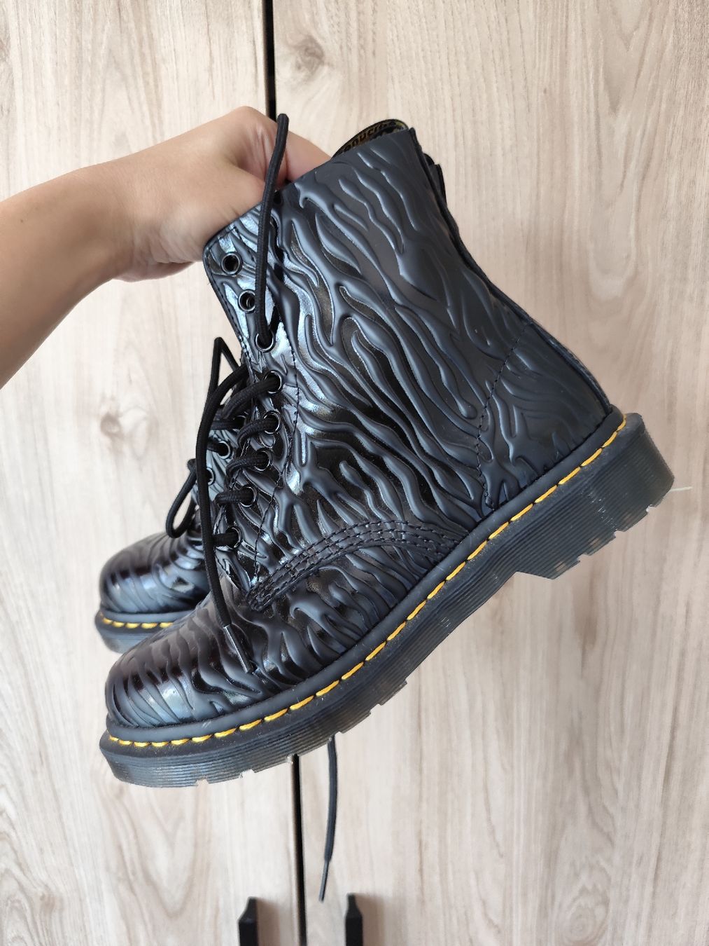 Dr. Martens Herrenschuhe: Dr. Martens 1460 Pascal boots size 40 EU black embossed – Neu (gemäss Beschreibung) aus Mägenwil von VintageGirly 7