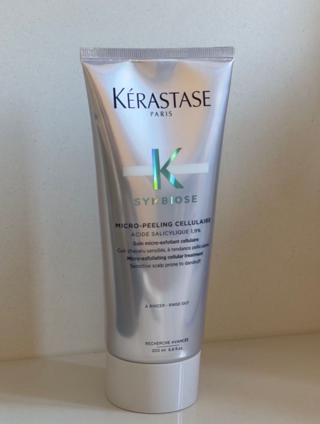 Produits de soins capillaires: KÉRASTASE - SYMBIOSE MICRO-PEELING CELLULAIRE – Neuf (Voir description) à Zürich par JessGar