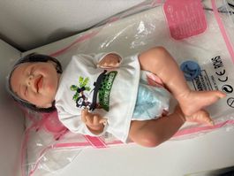 Reborn Baby Puppe, süsses Lächeln, neuwertig, Top Zustand!