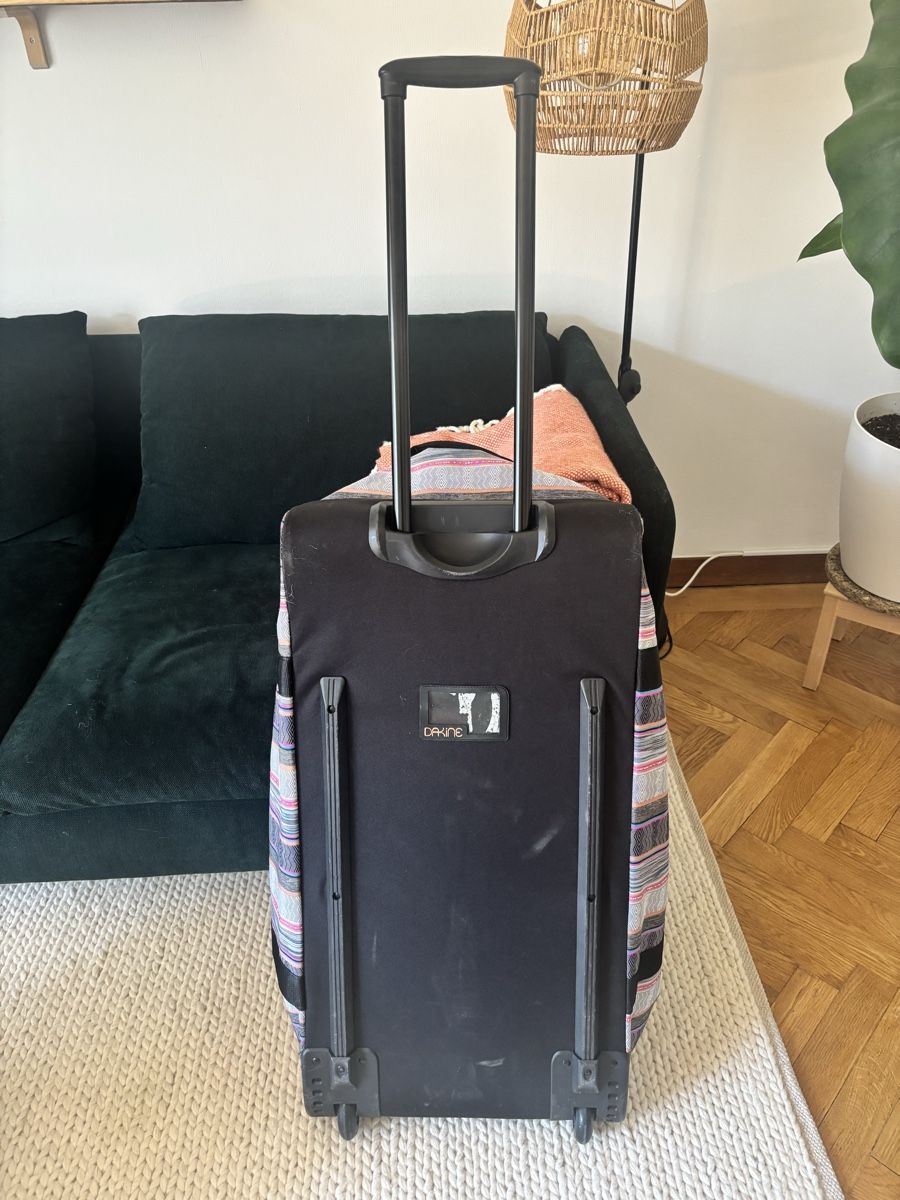 Dakine Valigie: Dakine Rolltasche / Koffer – Usato da Solothurn venduto da Dudu92 4