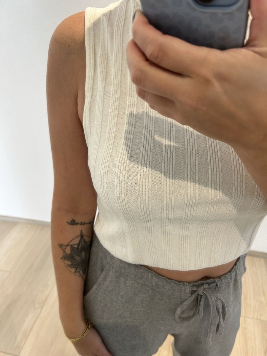 Top: Vival Studio Top Romy, Ivory - Gr. M – Usato da Andwil SG venduto da nin_y2zm 3