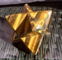 Top Tigerauge Merkaba Stern 338g