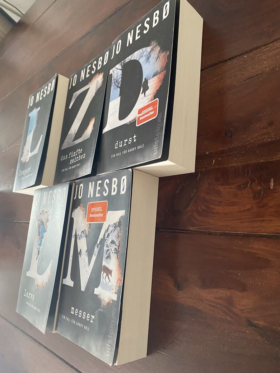 Libri: Jo Nesbø Bücherpaket – Usato da Etziken venduto da Byama 2