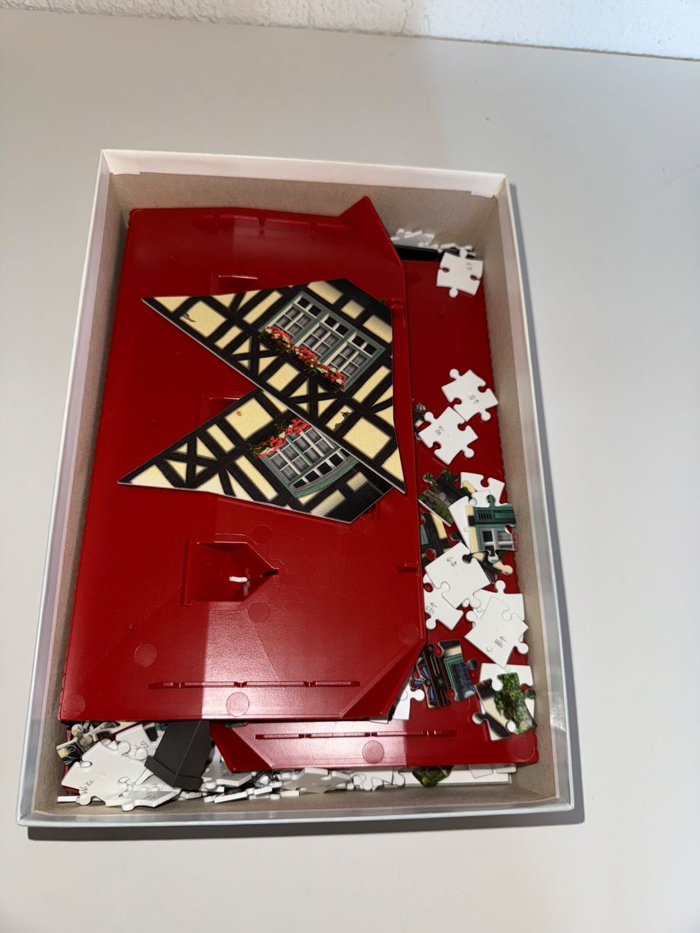 Ravensburger Puzzle: Ravensburger 3D Puzzle Medieval House – Usato da Grosswangen venduto da Second_hand_paradise 1