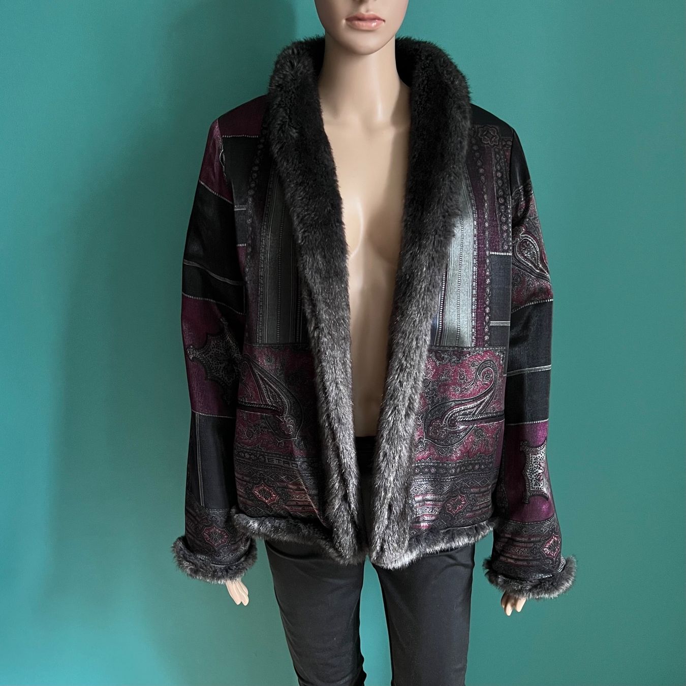 Etro Vestes: ETRO Jacke Reversible 💜 – D'occasion à Zürich par ClosetQueen
