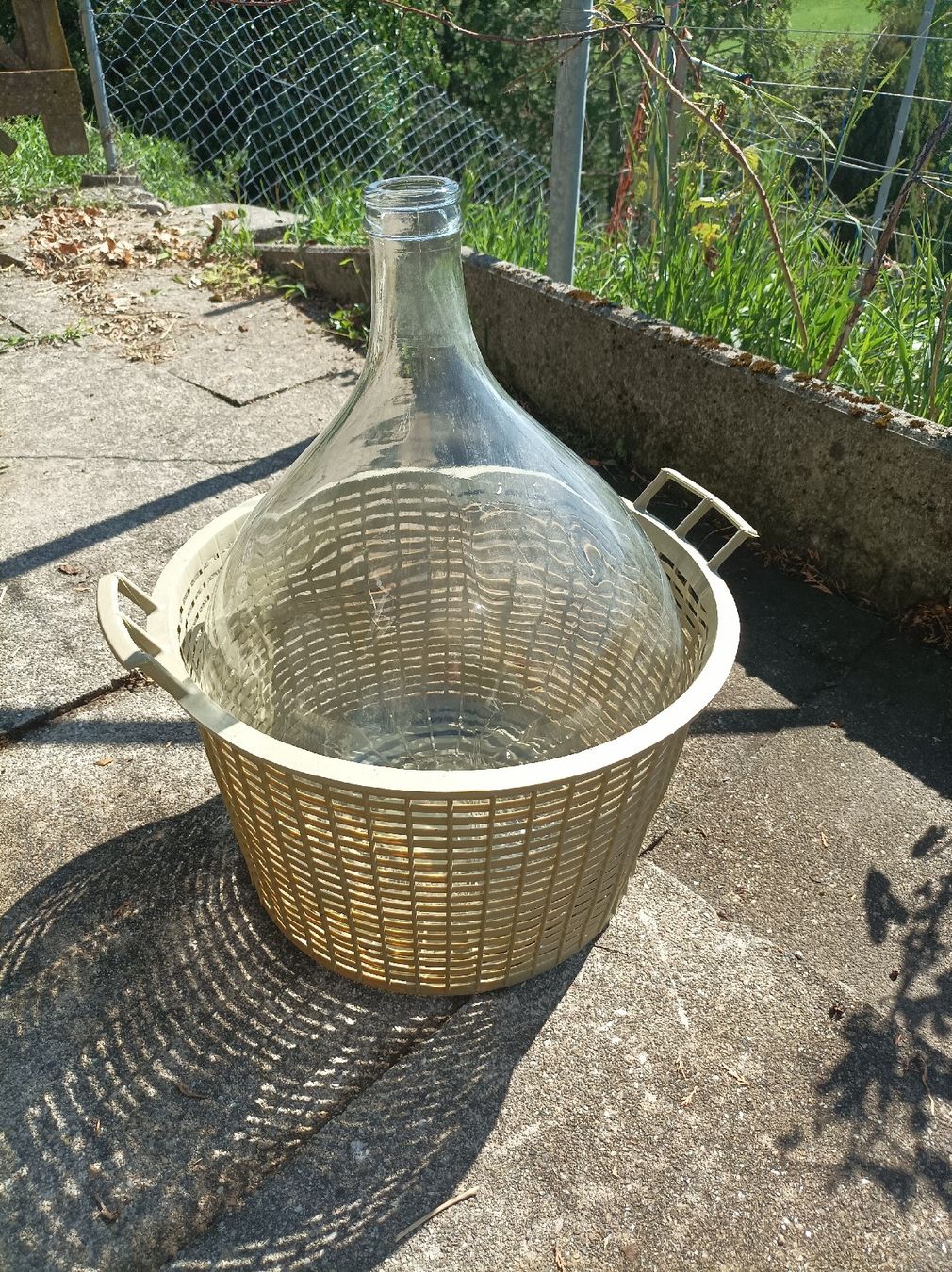 Zubehör: Glasflasche Ballon mit Plastikkorb 25 lt. – Gebraucht aus Rüti ZH von eismeralda 1
