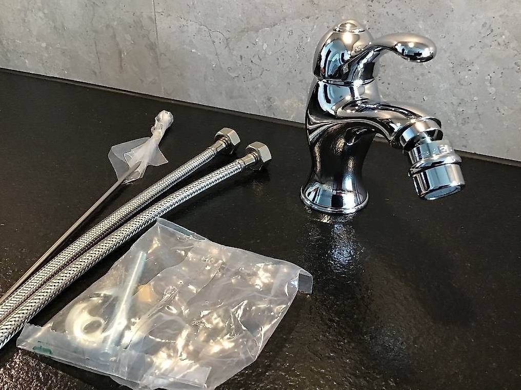 Rubinetteria: Robinet BUGNATESE – Nuovo e nell'imballaggio originale da Neuchâtel venduto da sta_7qfy 2
