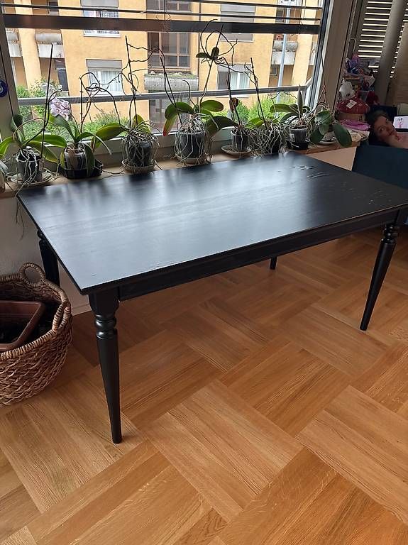Ikea Tables: IKEA INGATORP Ausziehtisch, schwarz – D'occasion à Birmensdorf par virdis83 2
