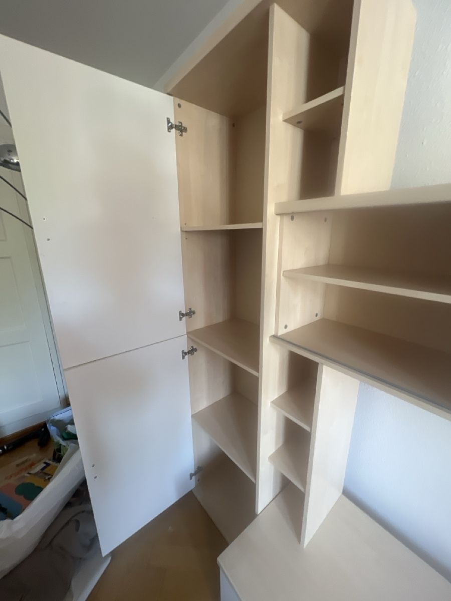 Regale: Wohnwand Buche weiss mit Glasfront gute Zustand – Gebraucht aus Zürich von zue_ng7c 3