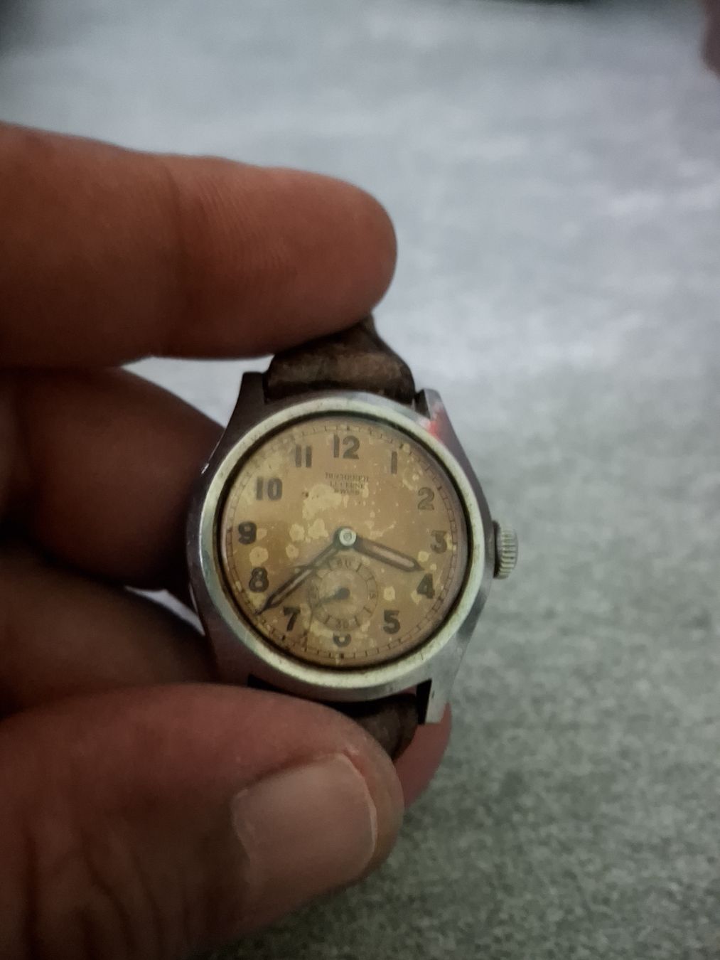 Universal Genève Orologi: Uhrenlot 7,Stk Ab,1.-  Chf. – Difettoso da Reiden venduto da Flomy-72 3