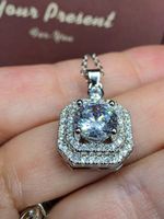 Collier argent avec zircons