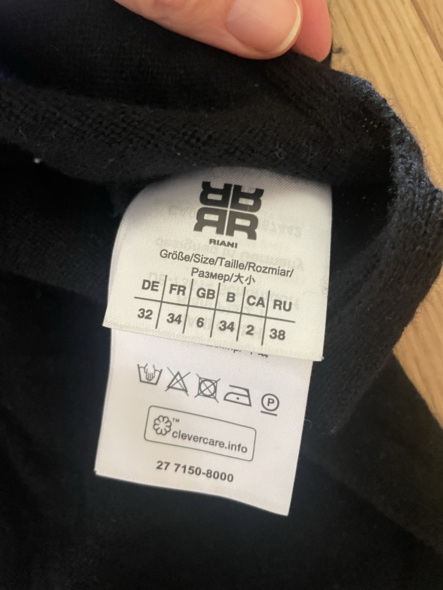 Riani Maglioni & Felpe: Riani Dame. -Pullover, Grösse 34, Schwarz, – Usato da Luzern venduto da PAMI23 2